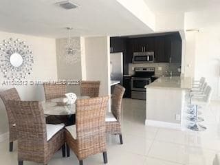 Building Photo - 2017 S Ocean Dr