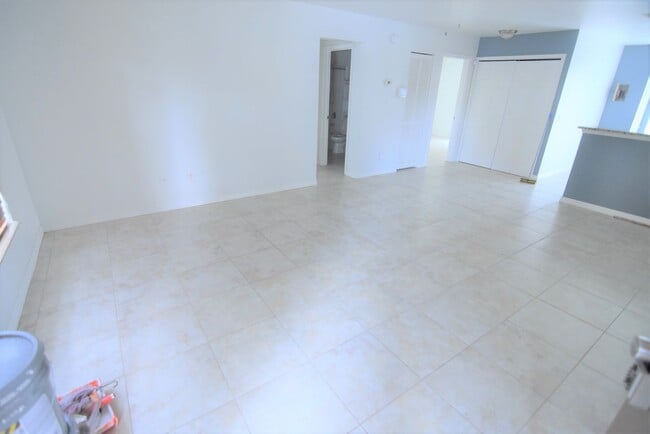Building Photo - 2 Bed/2 Bath condo in Lancelot at Winter P...