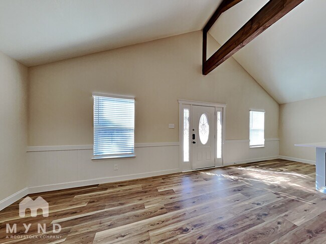 Building Photo - 2703 Stellar Ct