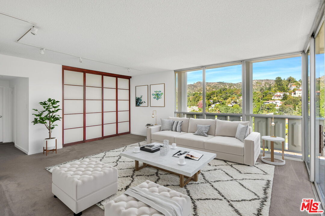 4455 Los Feliz Blvd Unit 1202, Los Angeles, CA 90027 Apartment for