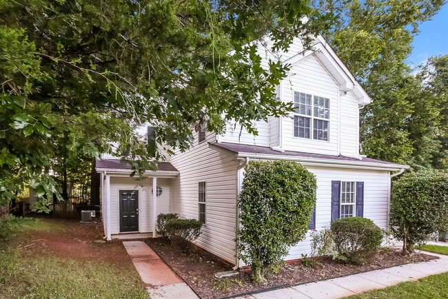 Building Photo - 4275 Kiser Woods Dr SW