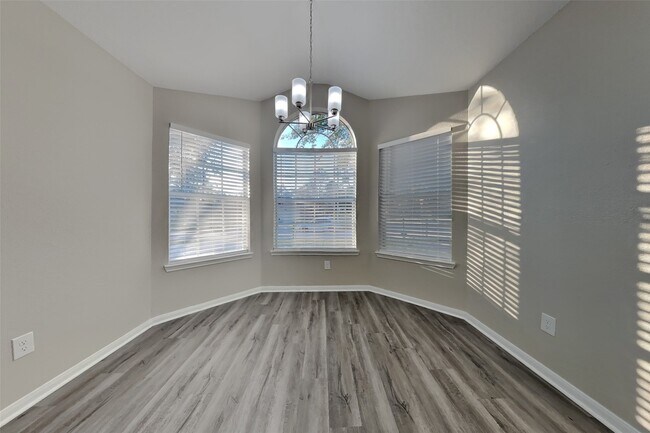 Foto del edificio - 2203 Longleaf Pines Ln