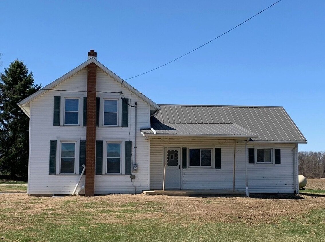 Primary Photo - Farmhouse in Willard City Schools