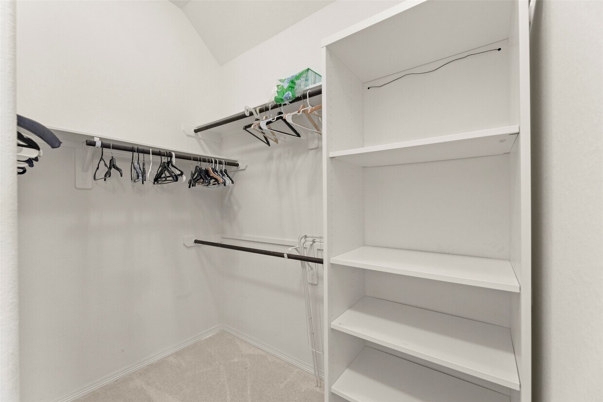 Building Photo - 11218 Puckett River Dr