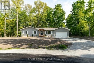 Building Photo - 1 Ojibway Ct