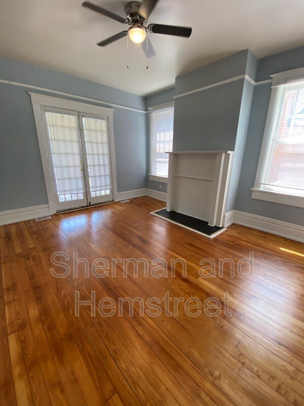 Building Photo - 327 Ellis St