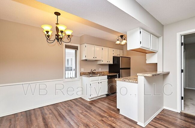 Building Photo - 5220 Boulder Dr