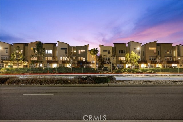 Building Photo - 1831 Northpark Blvd W