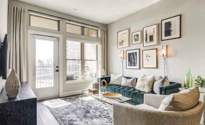 Foto principal - 2 bedroom in Atlanta GA 30339