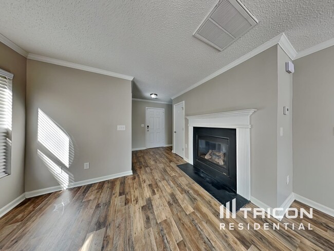 Building Photo - 1040 Kings Mountain Ln