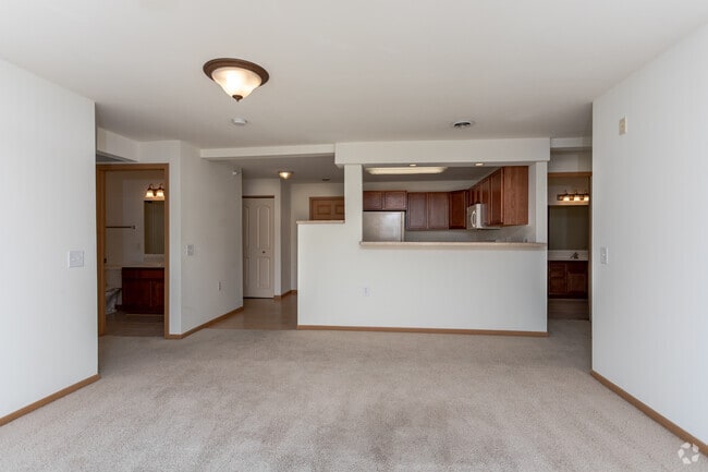 2 habitaciones, 2 baños - McComb Place Apartments