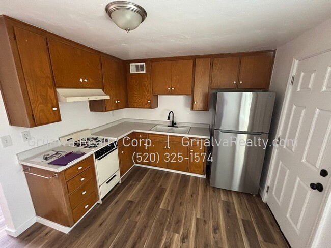 Photo - 2536 N Columbus Blvd Apartment