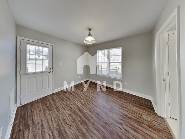 Building Photo - 5205 Pine Swell Way