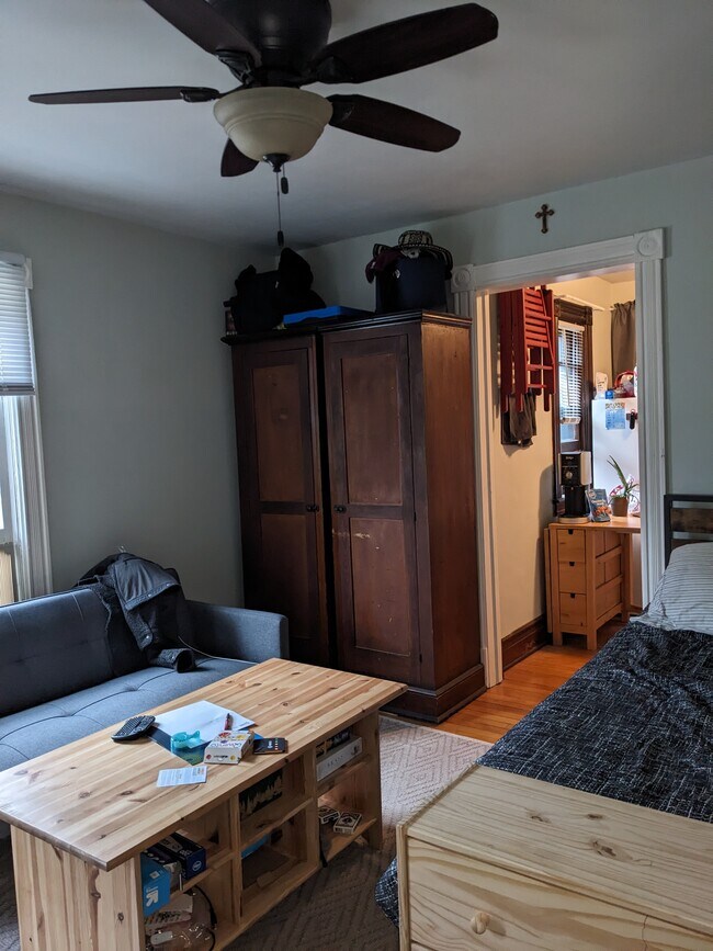 Foto del edificio - 522 N Division St