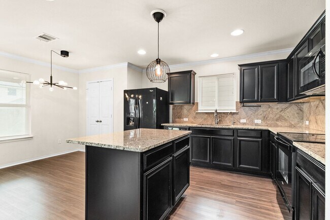 Foto del edificio - 9311 Sandyford Ct