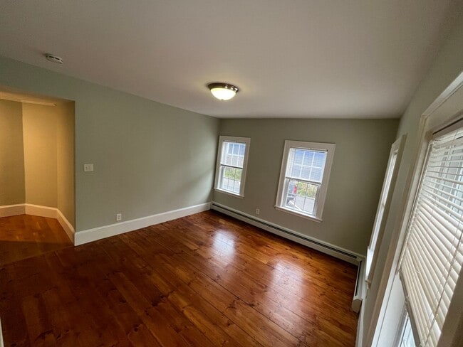 Photo - 44 Charnock St Apartment