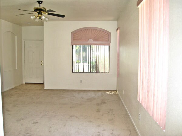 Foto del edificio - Great 3 bedroom, 2 bath home in great Glen...