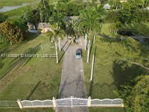 Foto del edificio - 6 br, 4 bath House - 4501 SW 148th Ave