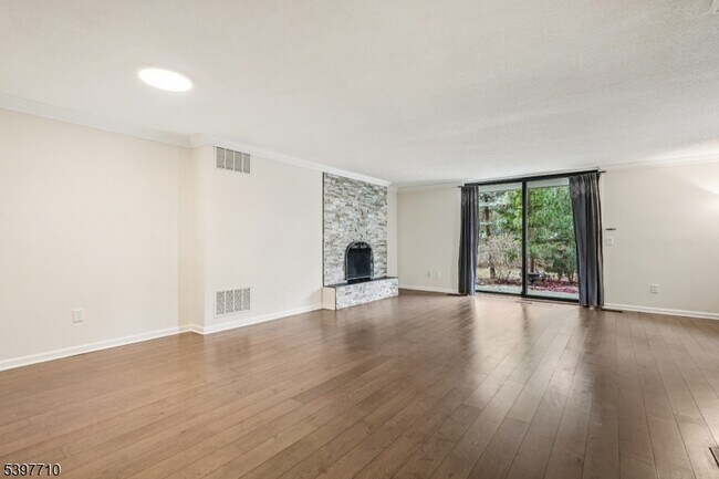 Foto del edificio - 1 Dorado Dr