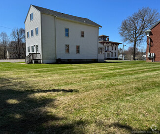 Building Photo - 156 S Main St