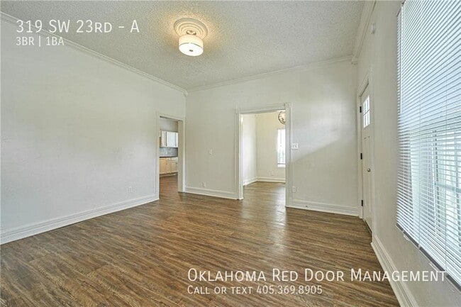 Foto del edificio - 319 SW 23rd St