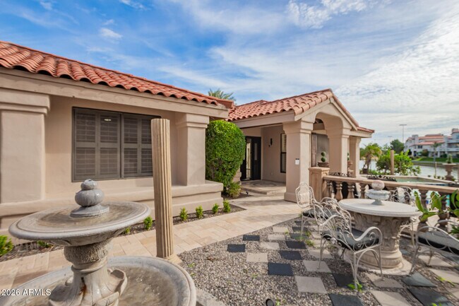 Foto del edificio - 10113 N 103rd St