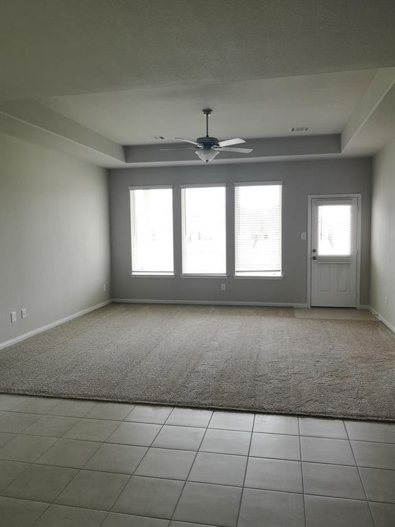 Foto del edificio - 24931 Pavarotti Pl