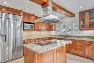 Building Photo - 92-308-308 Kewai Pl