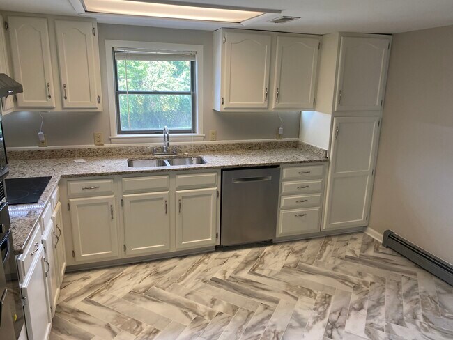 Cocina/horno de inducción + microondas incluidos - 817 Elysian Ave