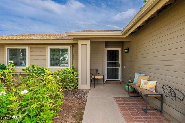 Building Photo - 4BR Home in 85254!