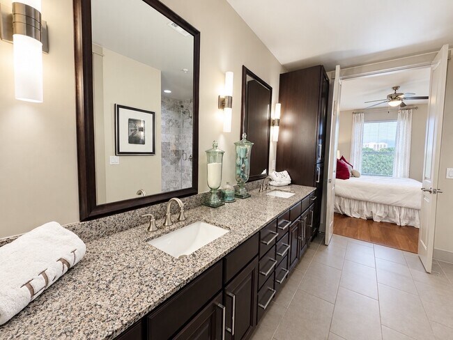 Foto del edificio - 10401 Town & Country Way