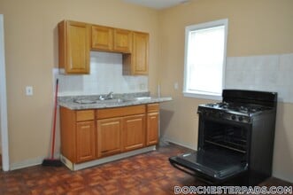Building Photo - 105 Draper St