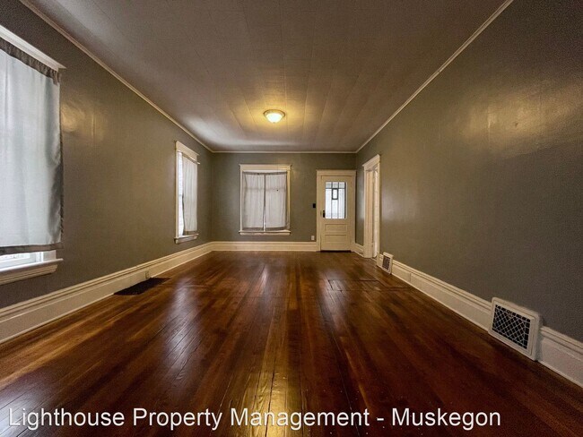 Foto del edificio - 2 br, 1 bath House - 1853 Leahy Street
