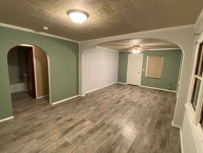 Living and dining room - 506 24th St NW