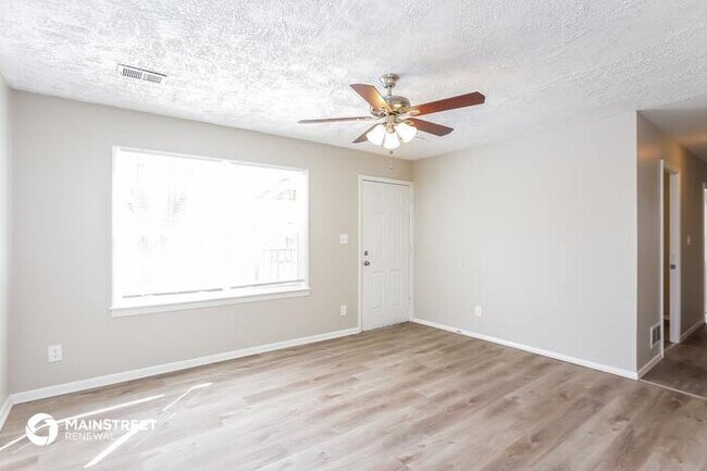 Building Photo - 1604 S Ellison Way