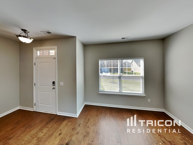 Foto del edificio - 316 Wyburn Pl
