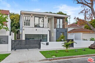 Building Photo - 10519 Louisiana Ave