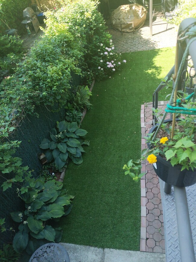 Foto del edificio - 130 W 132nd St