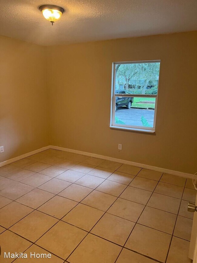 Foto del edificio - 2 br, 1 bath House - 37850 WDCF Dr. #2