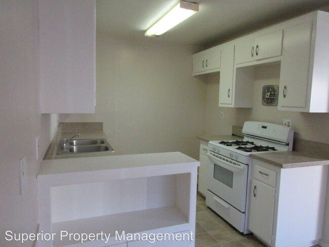 Foto del edificio - 779 Wedgewood Ave