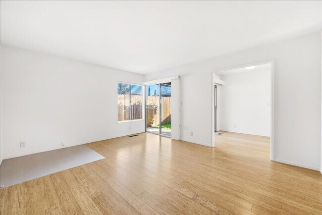 Foto del edificio - 3817 Breuner Ave