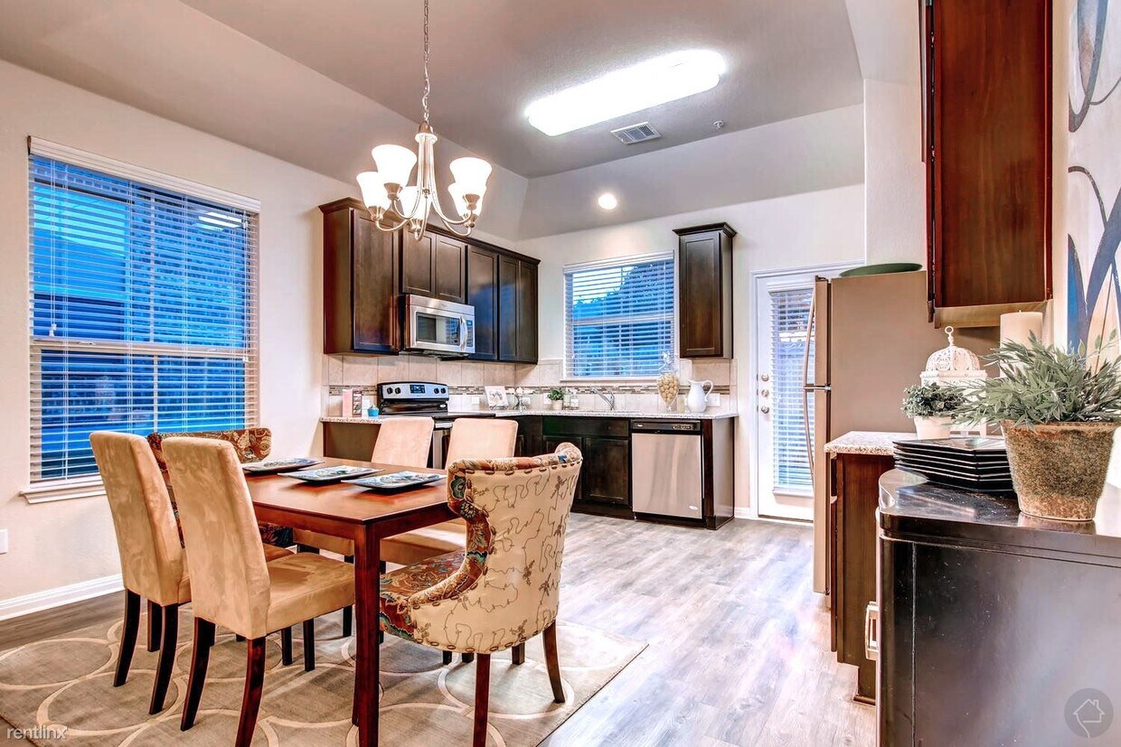 3 br, 2.5 bath Condo 1200 10th Street 3214 Condo for Rent in Pflugerville, TX