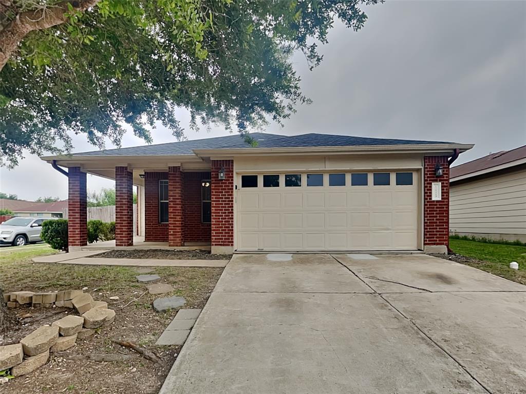 Foto principal - 12529 Sky Harbor Dr
