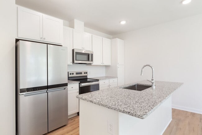 Newly Constructed 3/3.5 located in Chosewo... - Newly Constructed 3/3.5 located in Chosewo... Townhome