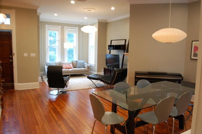 Foto del edificio - 302 4th St SE
