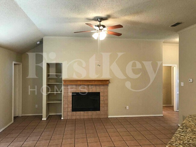 Foto del edificio - 1371 Gainsborough Way