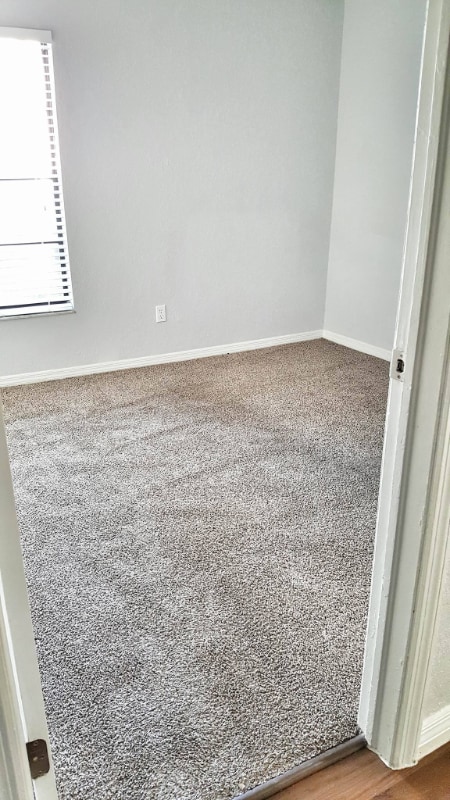 Photo - 9847 Seminole Blvd Apartment