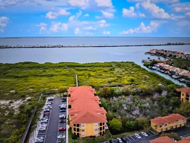 Building Photo - 4311 Bayside Village Dr