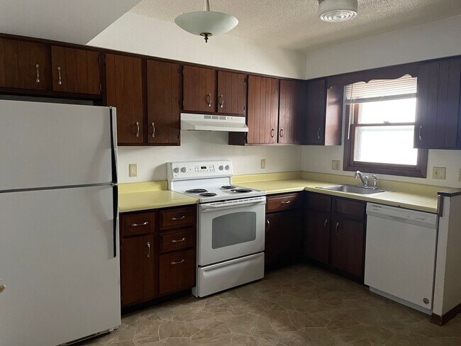 Foto del edificio - 2 Bedroom/1.5 Bathroom in Iowa City near K...