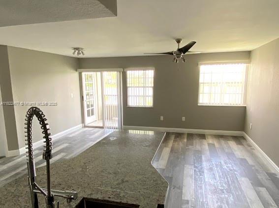 Building Photo - 2850 N Oakland Forest Dr